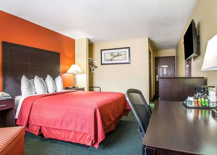 Quality At I-74 Inn 4*