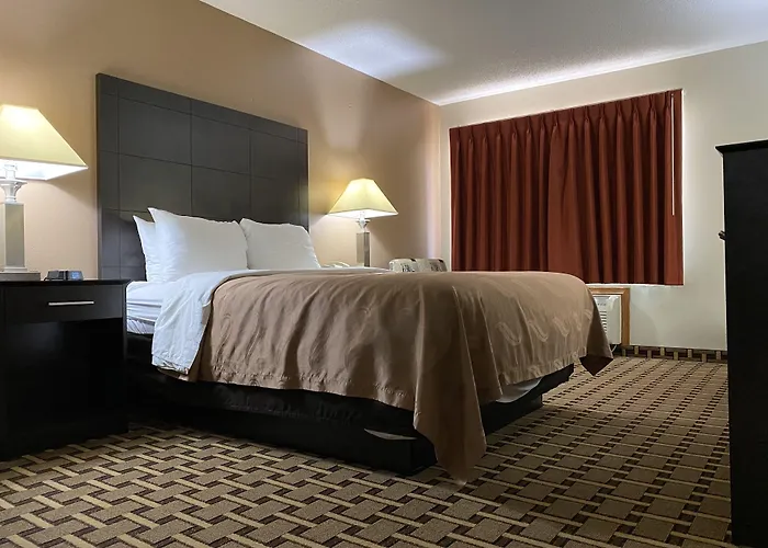 Quality At I-74 Inn Morton