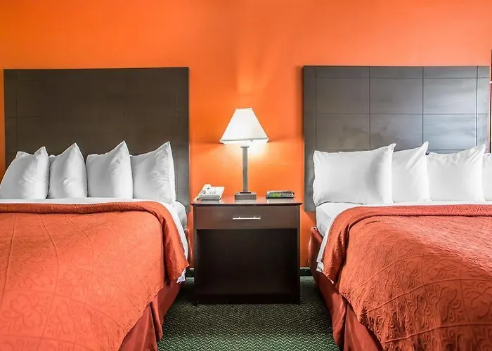 Inn Quality At I-74 Morton
